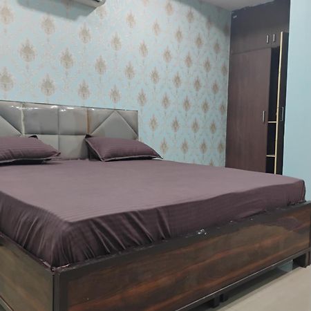 Hotel Shree Ji Greater Noida Exterior foto